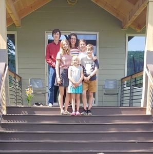 Meet your Posher, Anita